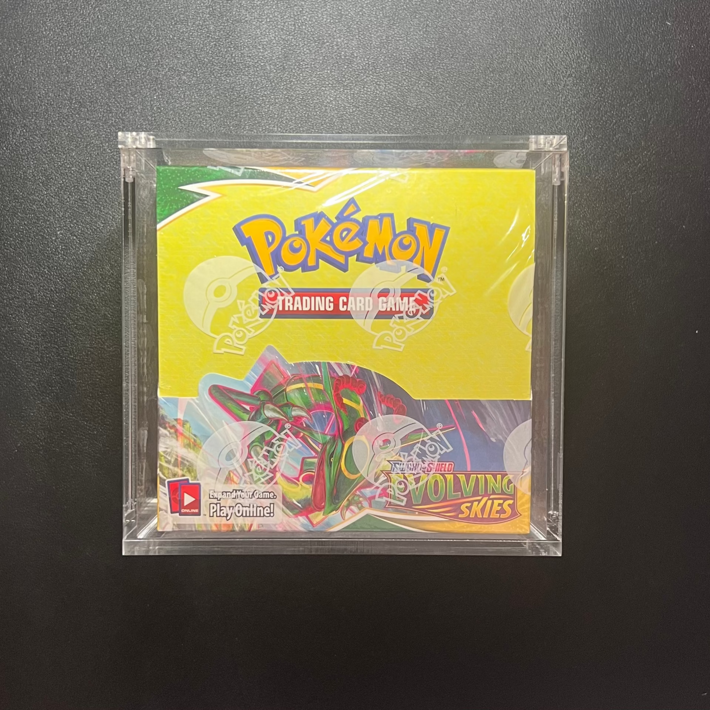 Pokemon TCG: Evolving Skies Booster Box (36 Packs)