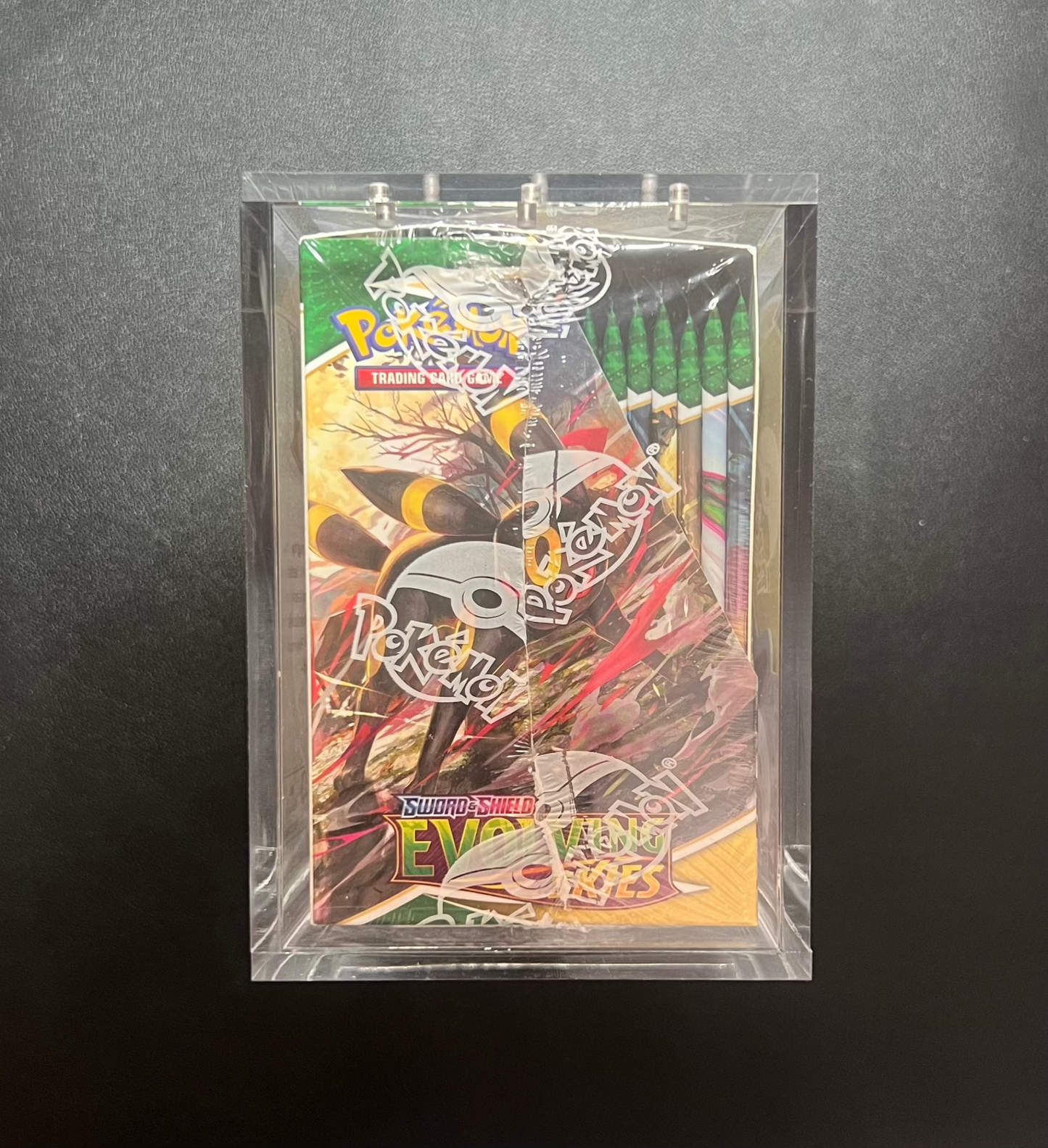 Pokemon TCG: Evolving Skies Booster Box (36 Packs)